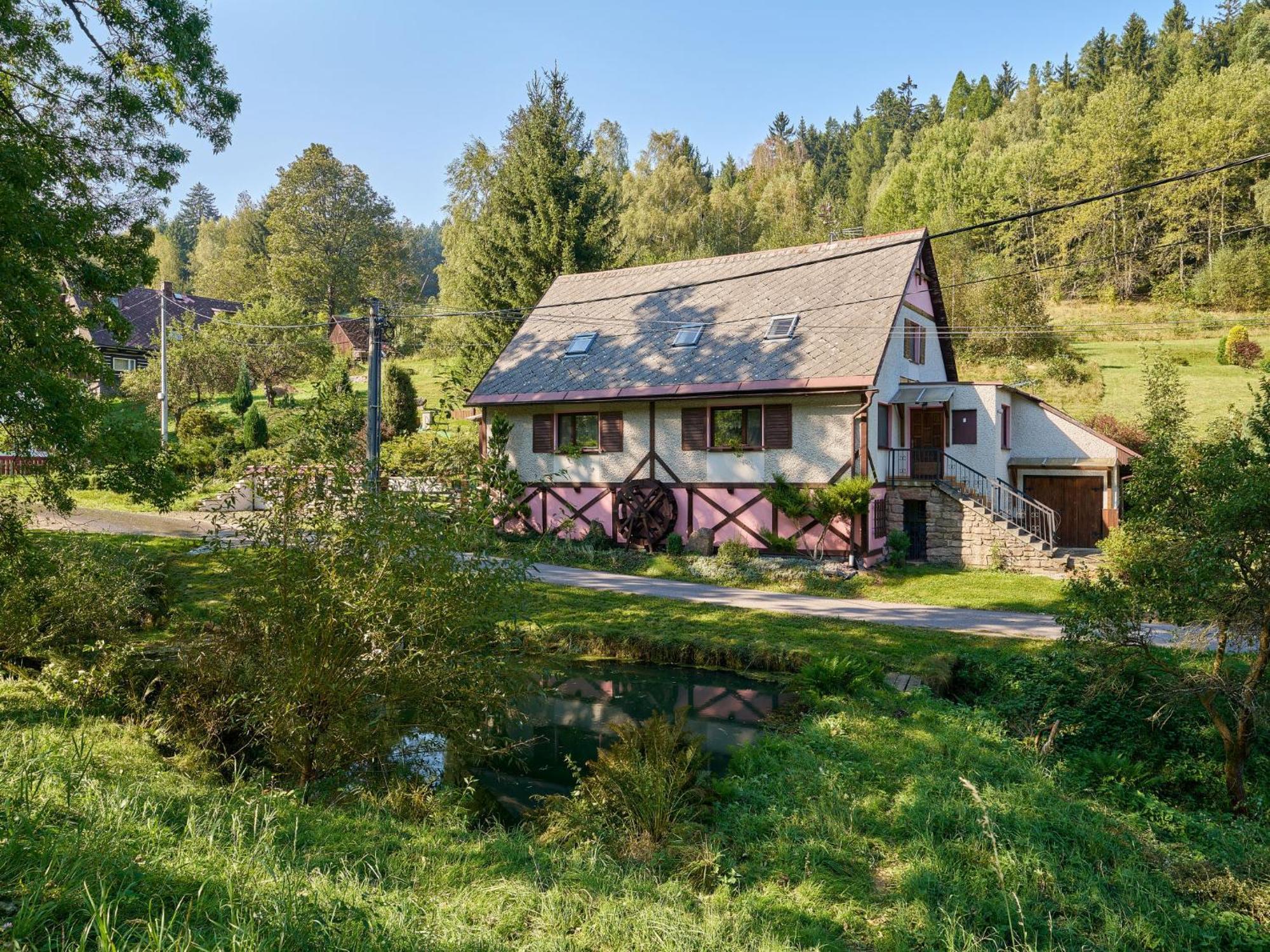 Studio Chlivce U Hronova-2 By Interhome Eksteriør bilde