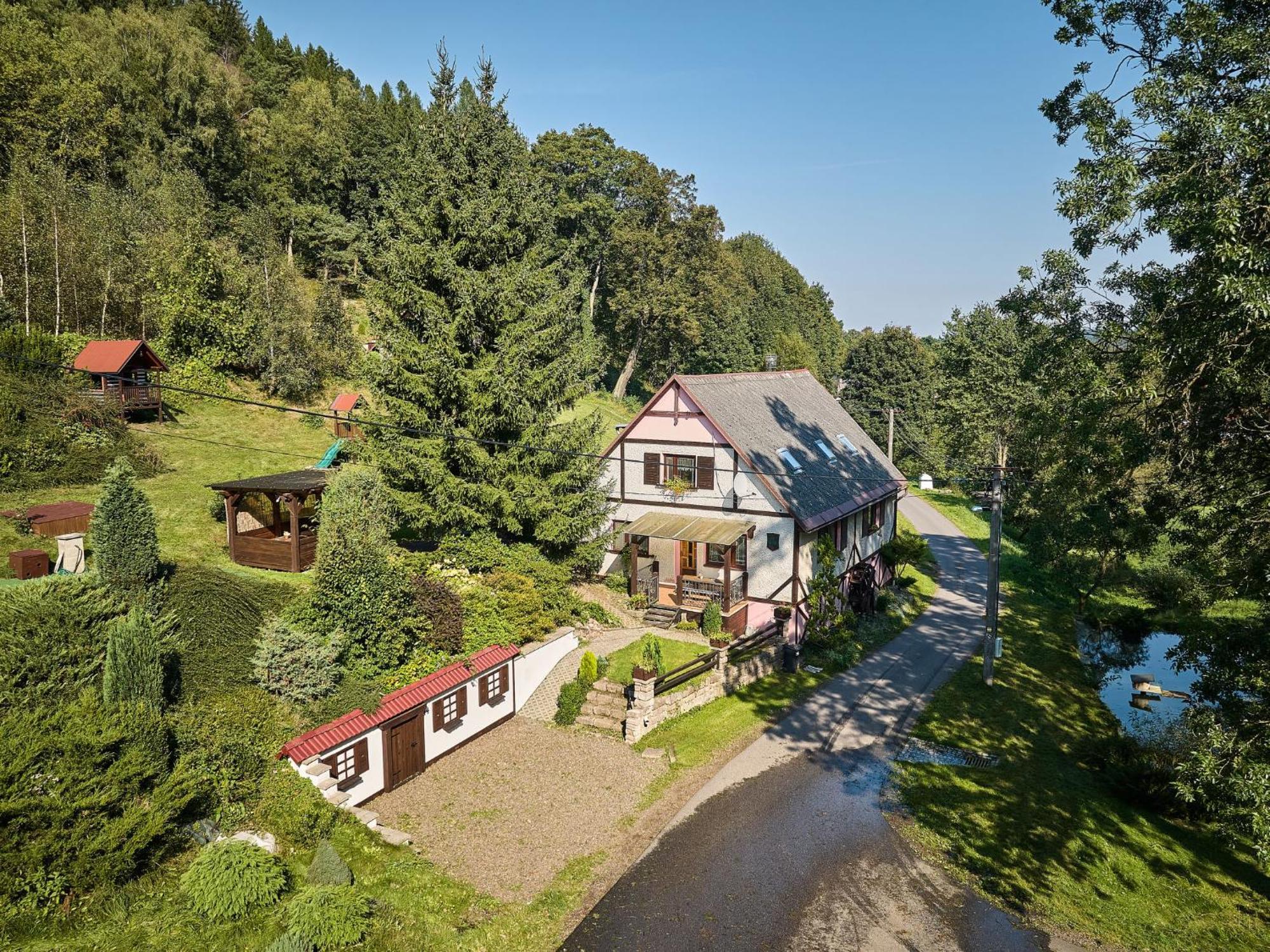 Studio Chlivce U Hronova-2 By Interhome Eksteriør bilde